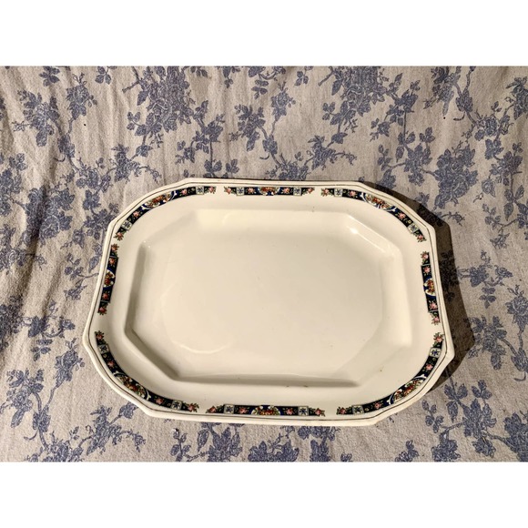 T. S. & T. Taylor Smith and Taylor Paramount Ivory Serving Platter - Picture 4 of 9
